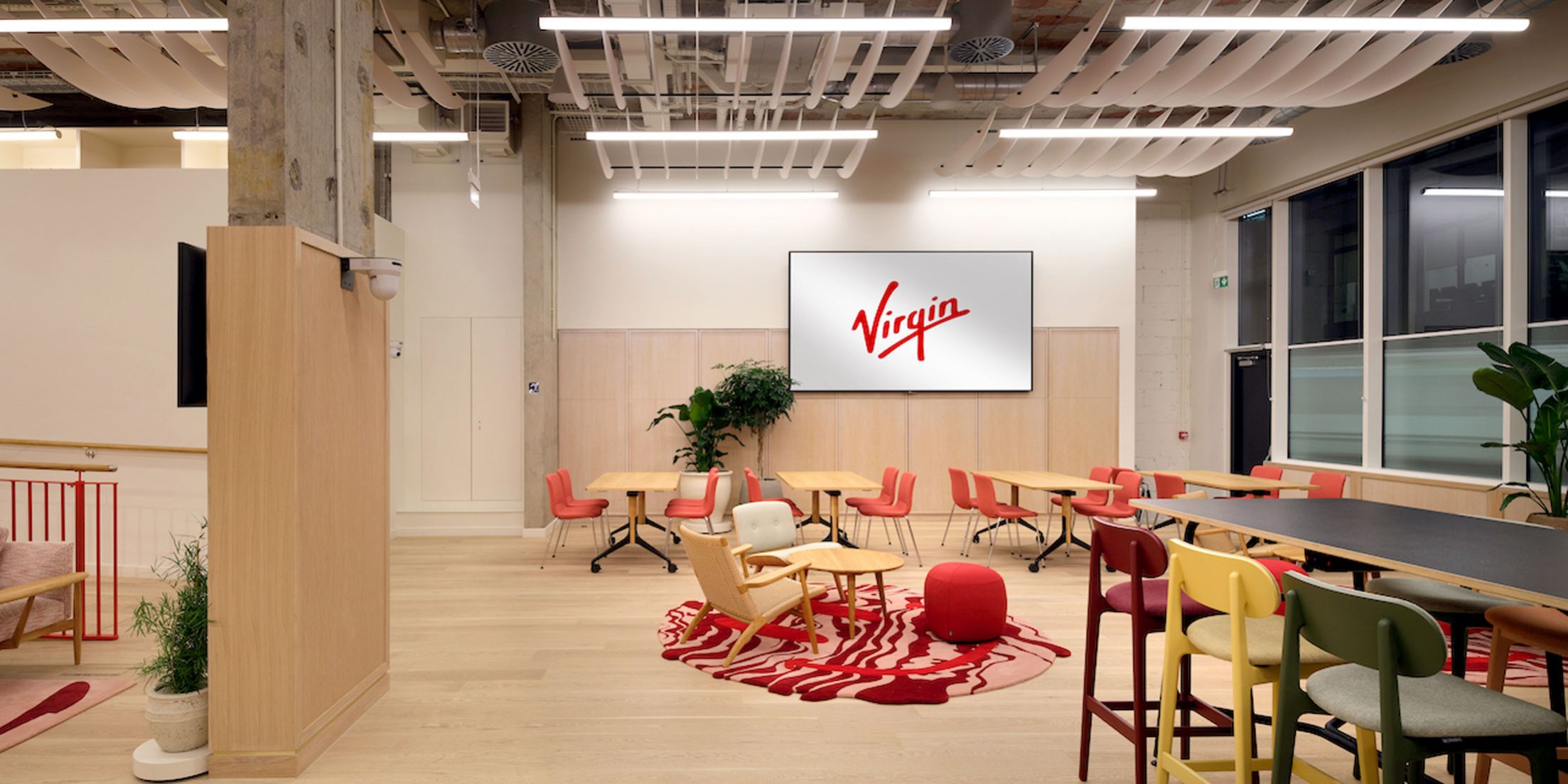 Virgin - White & Red